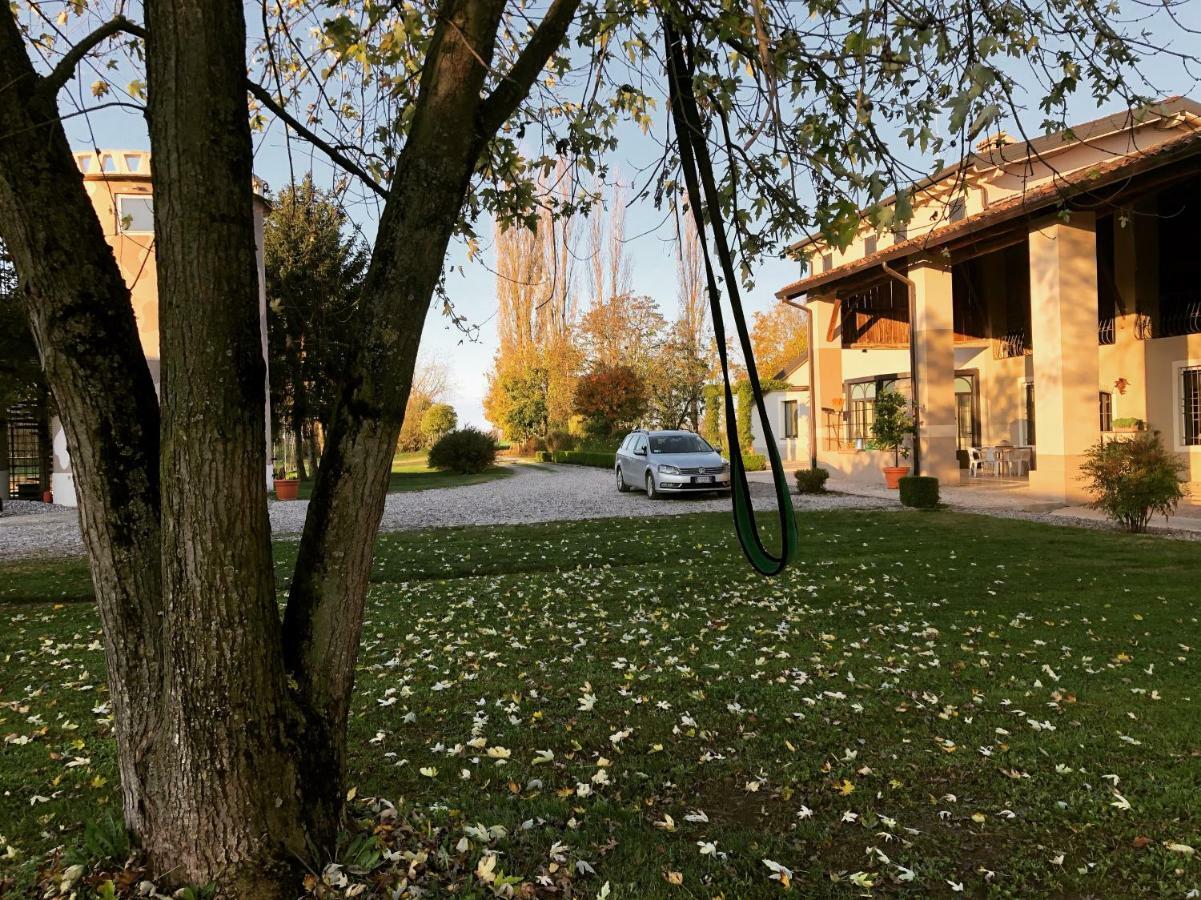 Asola B&B Cascina Sagrestia المظهر الخارجي الصورة